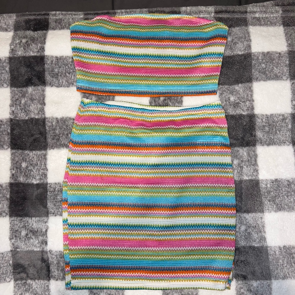 Two piece colorful tube top and skirt set